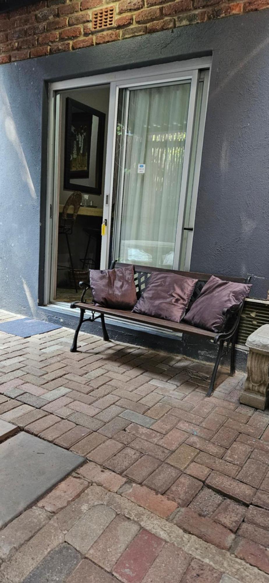 Old Vic Travellers Inn Nelspruit Mbombela ภายนอก รูปภาพ