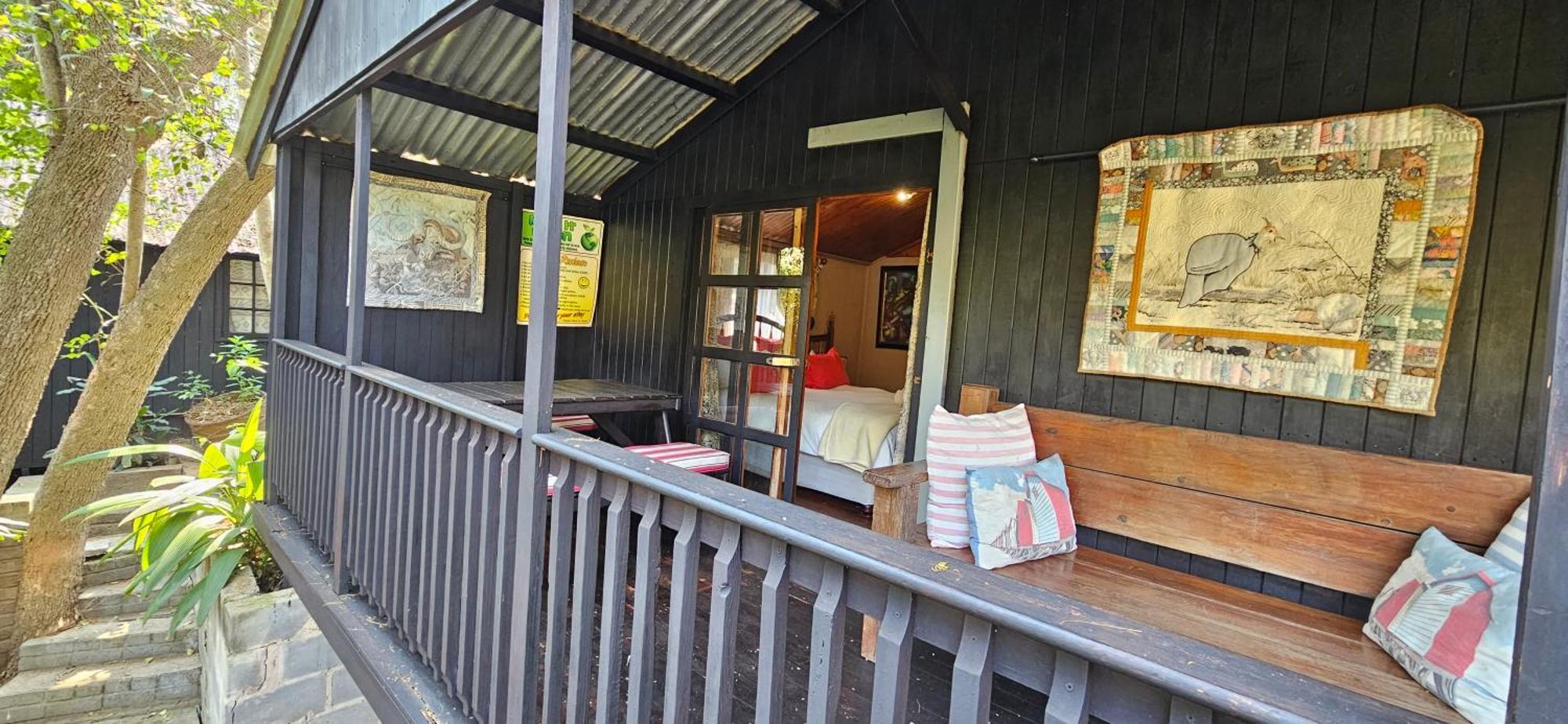 Old Vic Travellers Inn Nelspruit Mbombela ภายนอก รูปภาพ