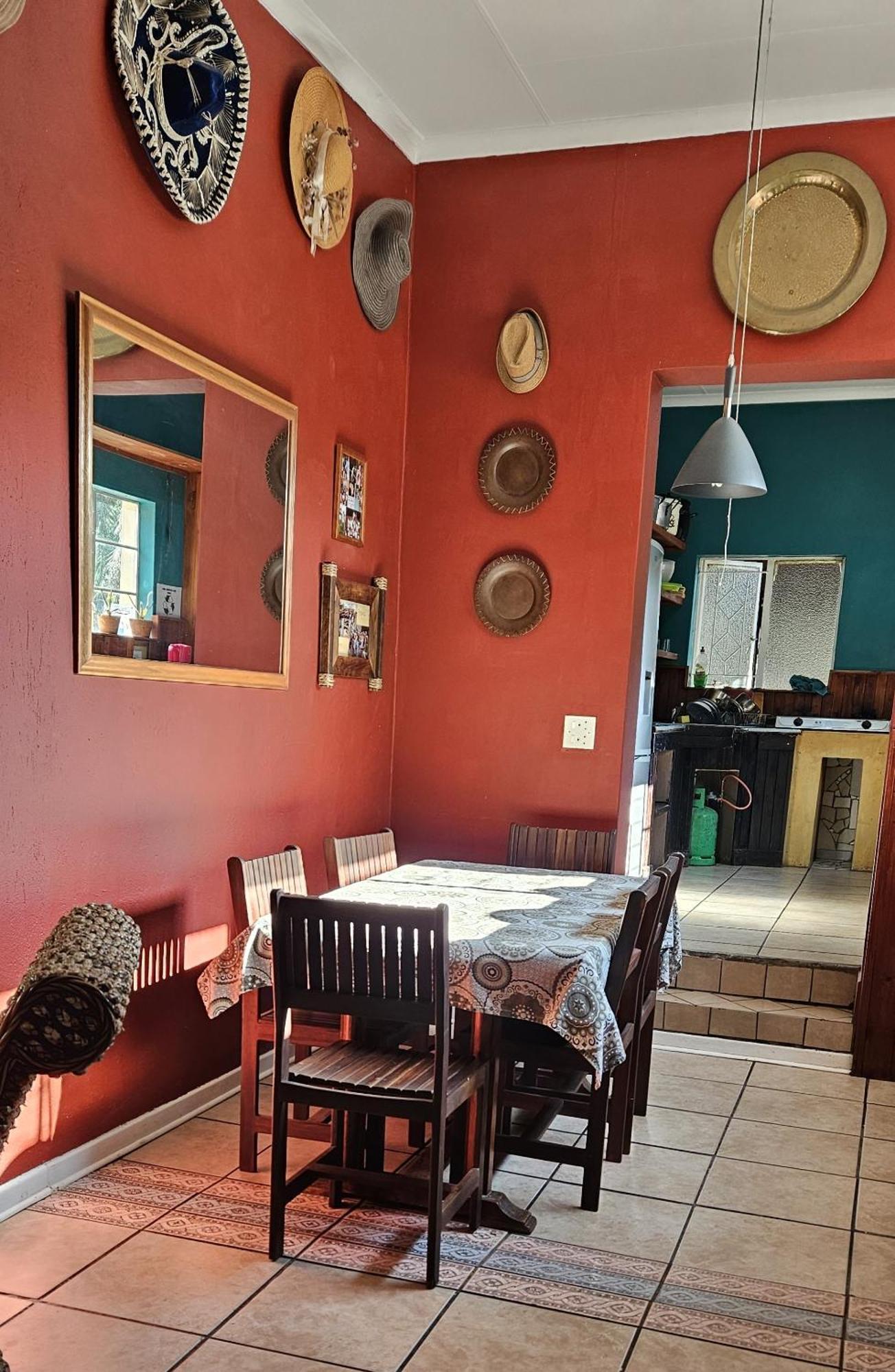 Old Vic Travellers Inn Nelspruit Mbombela ภายนอก รูปภาพ