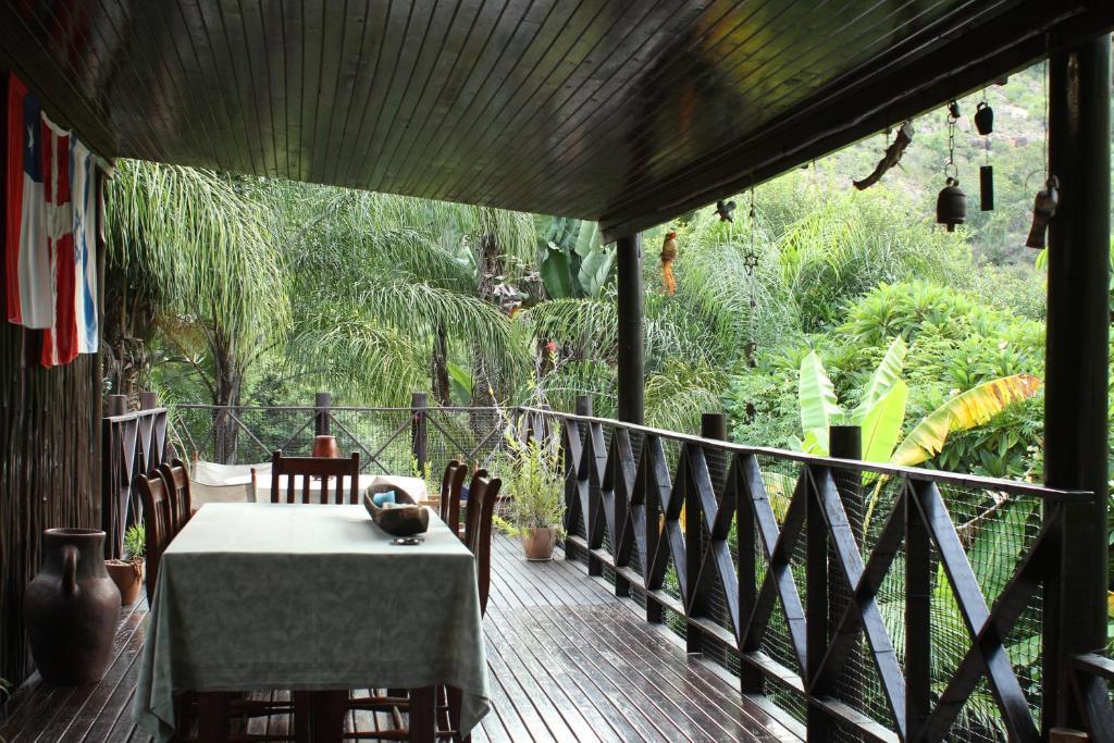 Old Vic Travellers Inn Nelspruit Mbombela ภายนอก รูปภาพ